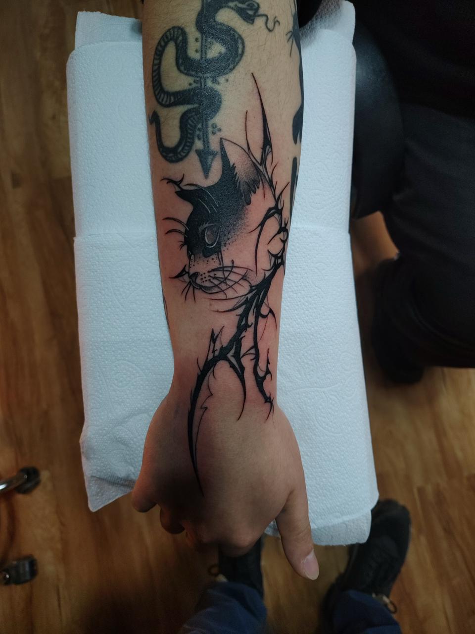 Gato negro, blackwork