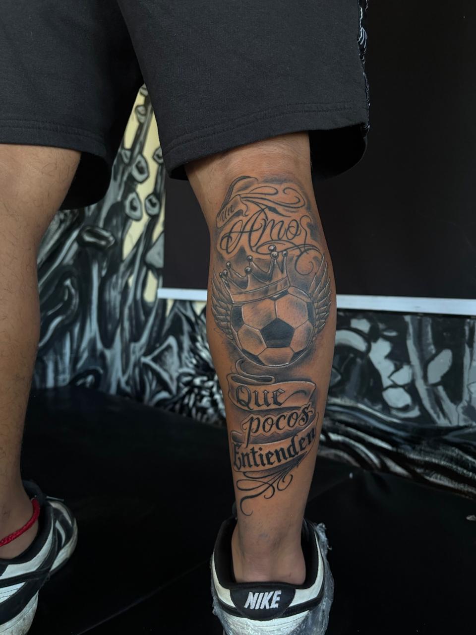 Balón con lettering, blackwork